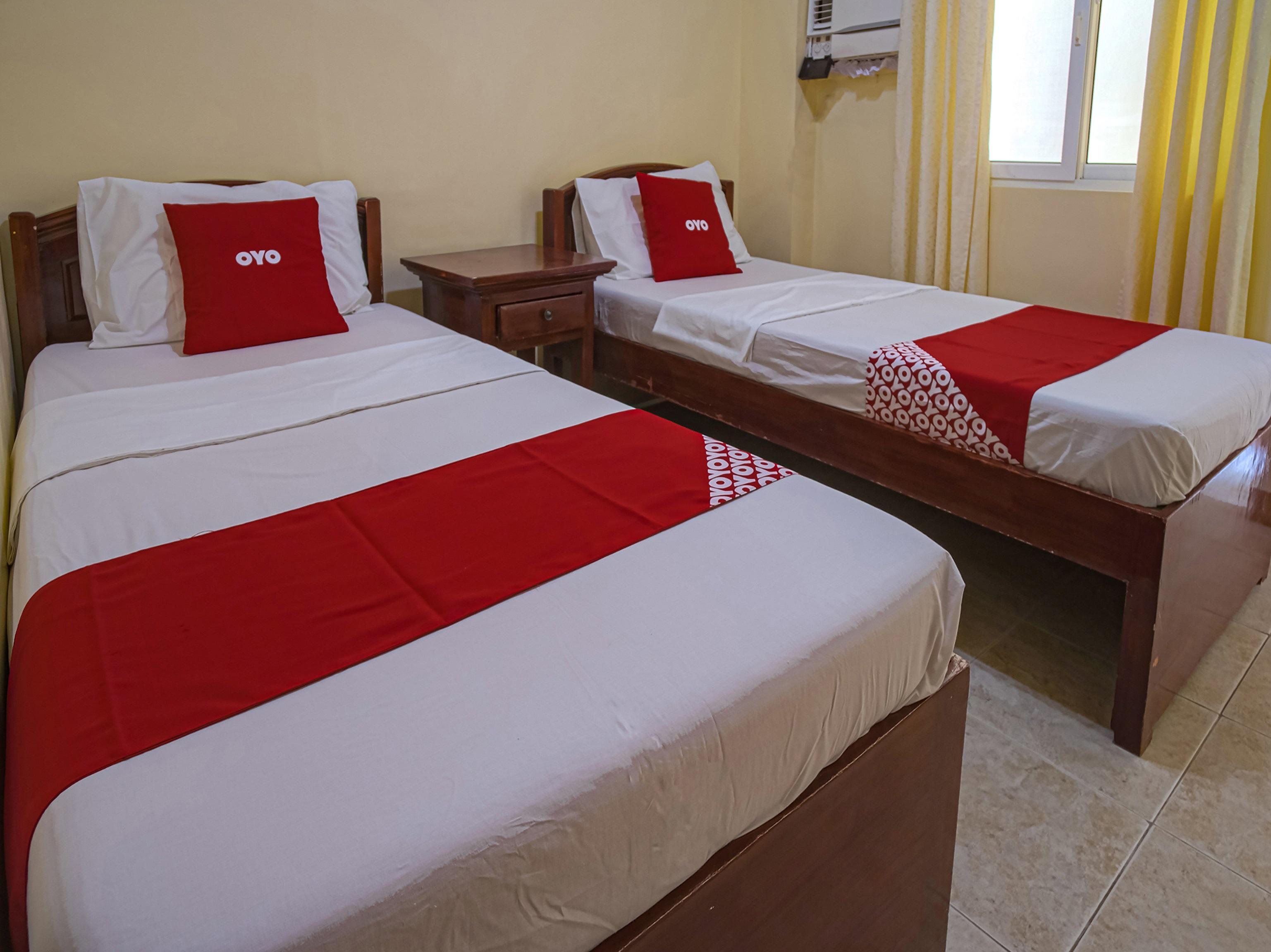 Casa D' Estrella Apartelle Balabag  Экстерьер фото