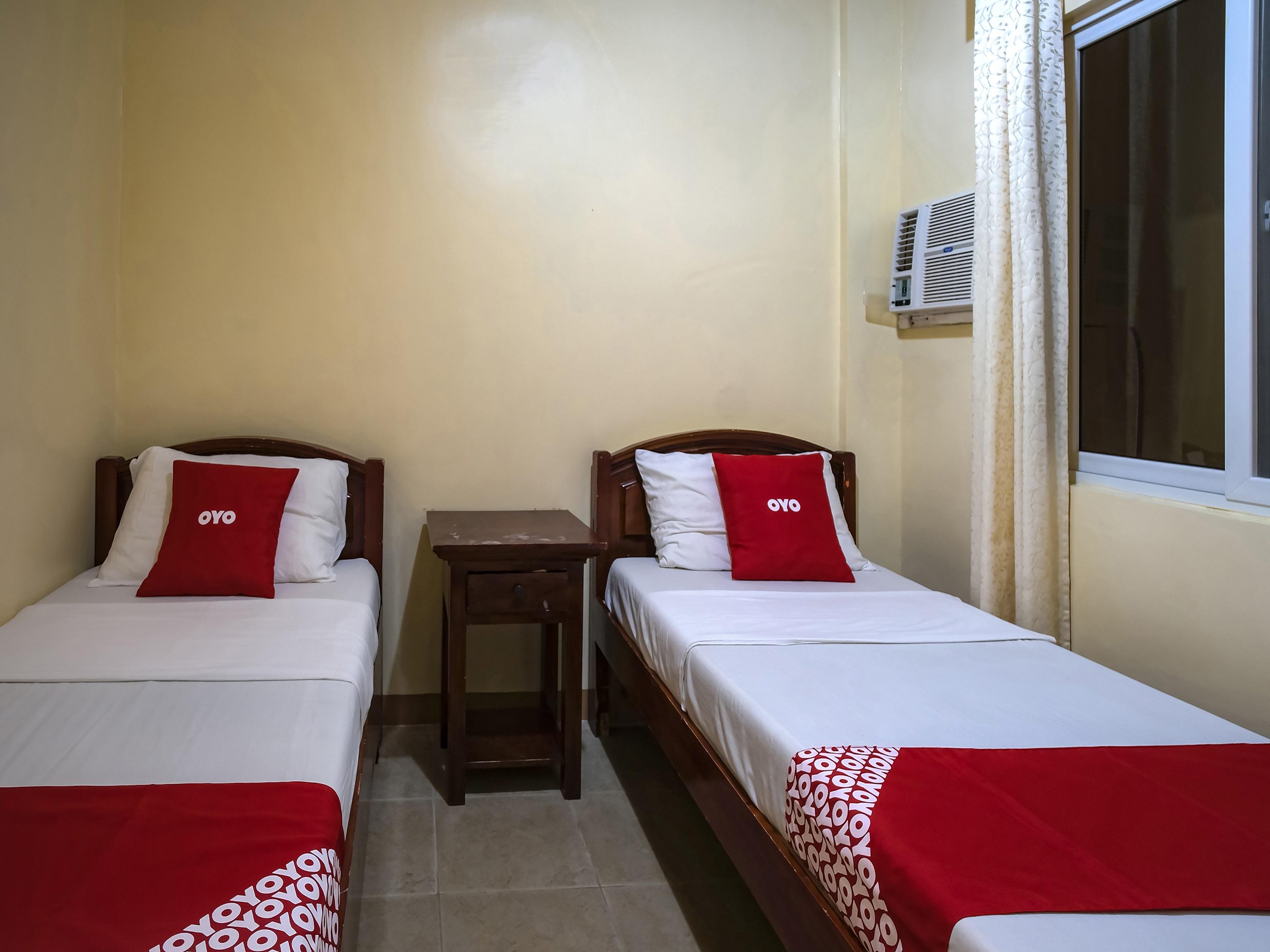 Casa D' Estrella Apartelle Balabag  Экстерьер фото